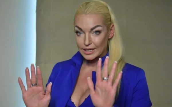 «Русская баня, ледяная купель»: Волочкова поделилась опытом похудения