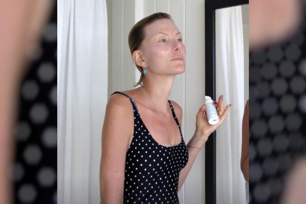 Актриса Рената Литвинова опубликовала фото в купальнике