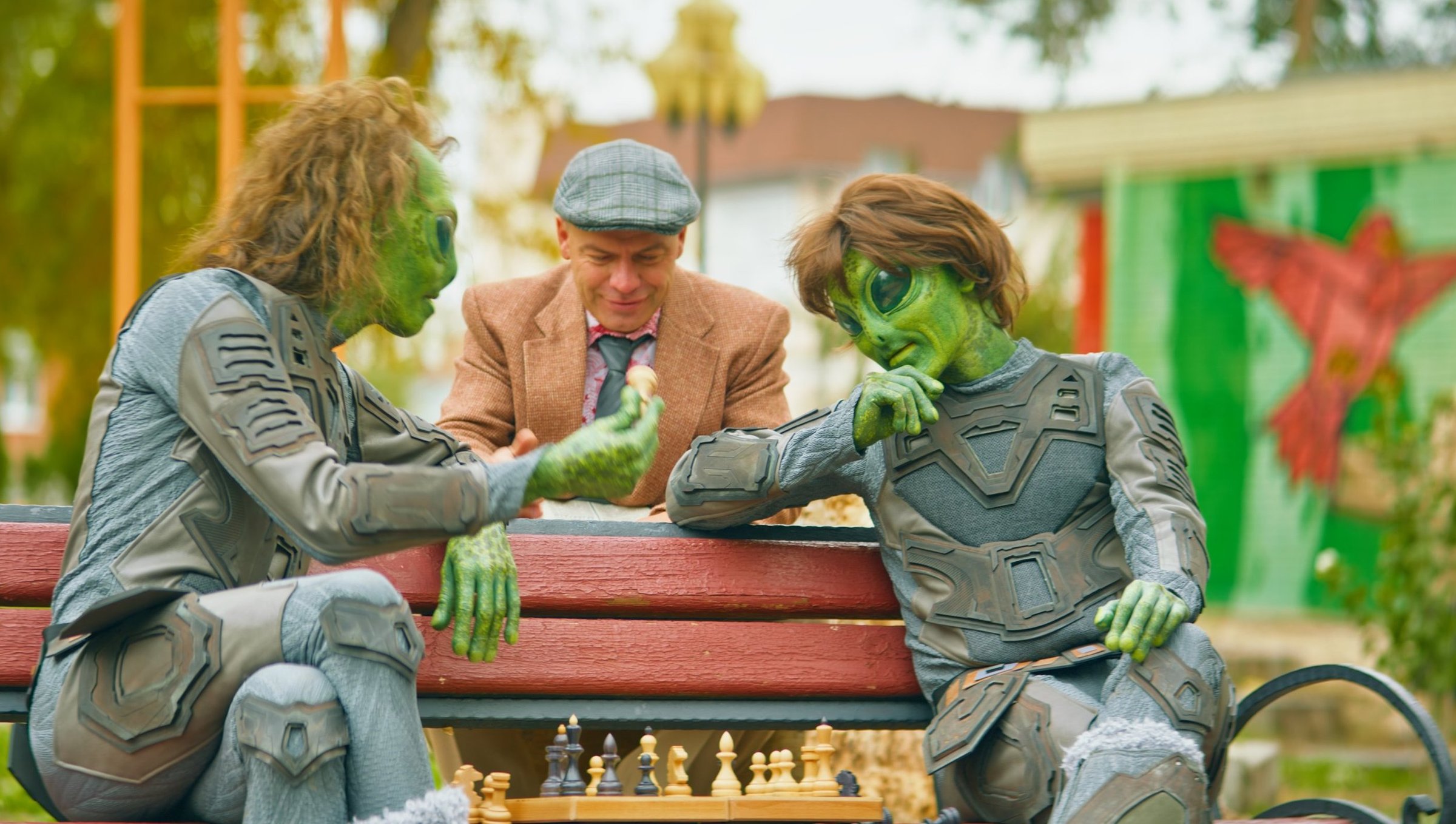 AQACuUOhcAYWOVTqXeiH3pHeJtGOcBbHdN9MxkjHLa2nrQy2bSu3O3MDMVTkirlL6PG74CbYNGq7sikI496gBf093yo Ходченкова снимается в сериале про пришельцев: первые кадры Актриса вместе с Максимом Лагашкиным и Артемом Быстровым появится в проекте «Очевидное невероятное»