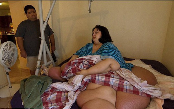 Похудела на 408 кг и бросила мужа: как сейчас живет самая толстая женщина в мире?