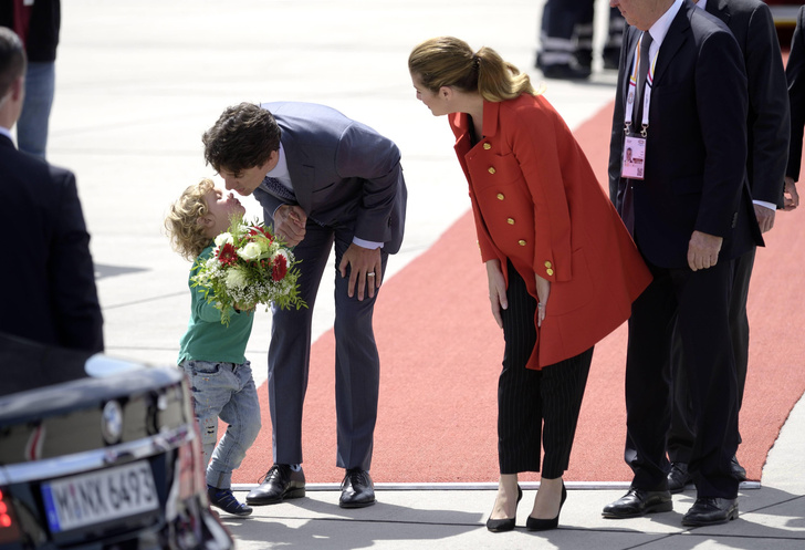 Премьер-министр Канады Трюдо развелся с женой спустя 18 лет брака — трое детей остались с ним