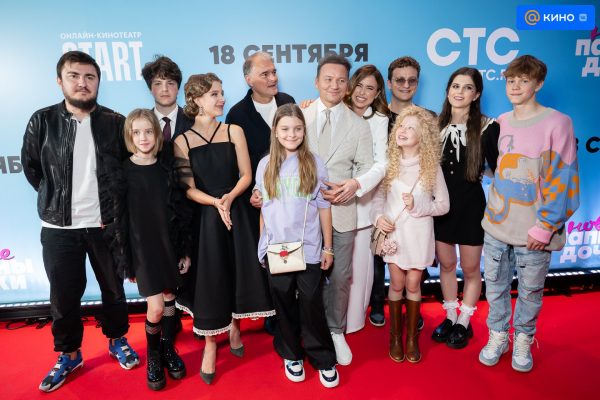 Арзамасова, Подольская и другие звезды на премьере «Папиных дочек» Российские знаменитости поддержали выход продолжения телехита нулевых