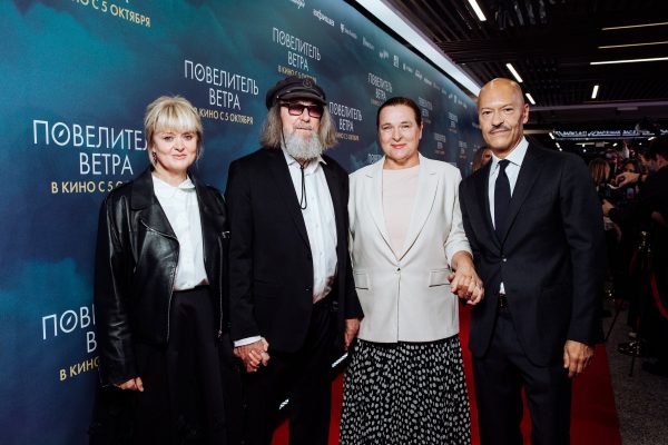 Ходченкова, Михалкова, Бондарчук с женой на премьере «Повелителя ветра» Российские знаменитости поддержали выход картины