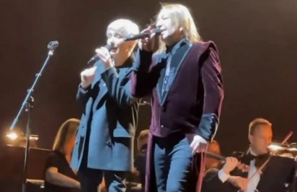 «Би-2» заменили в песне Чичерину на Хаматову