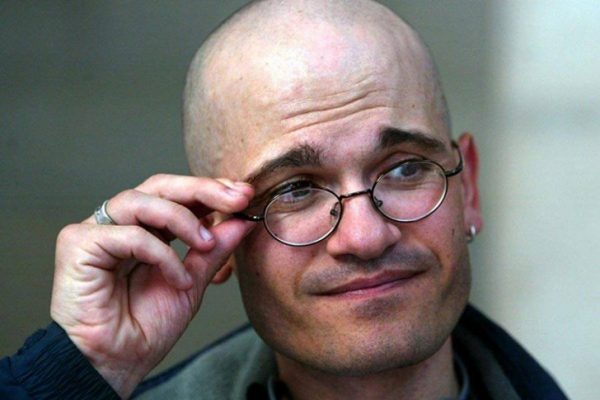 Фредерик Бурден — аферист, который выдавал себя за пропавших подростков и разбивал их родителям сердца