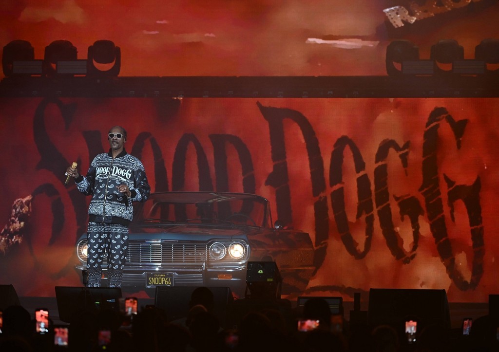 Рэпер Snoop Dogg отказался проводить концерт в Ереване