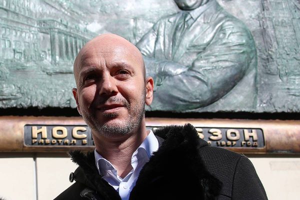 Сын Кобзона подал в суд на строителей из-за дома в Сочи