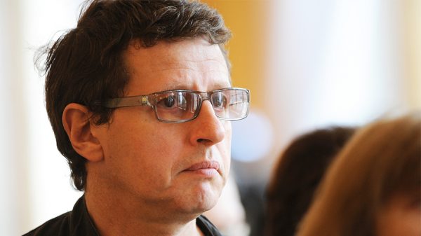 Сын Ширвиндта уехал из Москвы