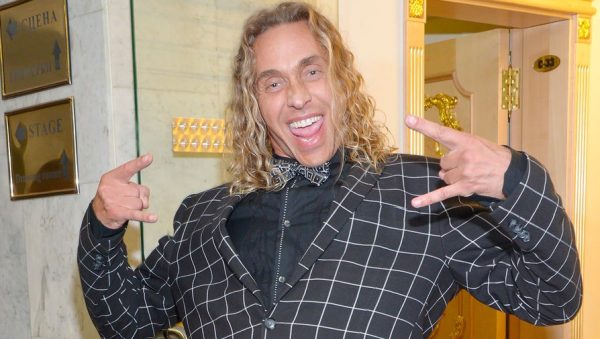 Тарзан рассказал о продаже своей картины за миллион рублей