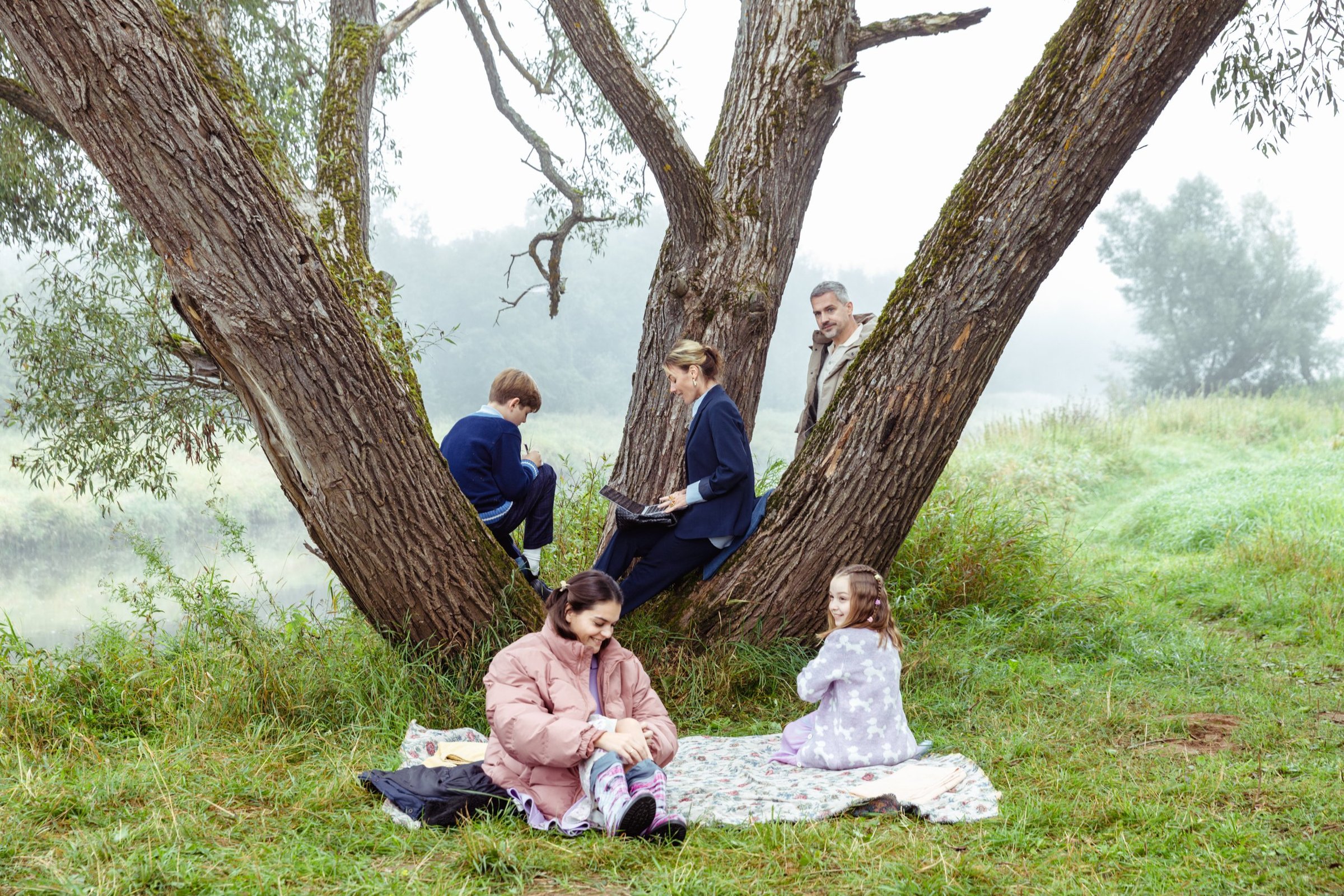 Нелли Уварова появится в неожиданном образе в сериале: первые кадры Звезда «Не родись красивой» сыграет провинциального участкового