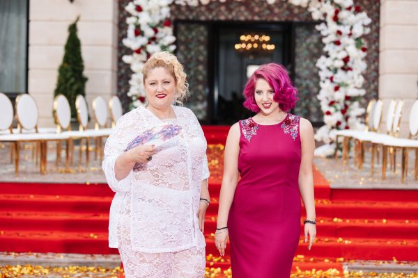 В России выйдет реалити-шоу о поиске любви после 40 лет Одинокие люди от 40 до 60 лет будут искать свою вторую половинку под прицелами телекамер В России выйдет реалити-шоу о поиске любви после 40 лет Одинокие люди от 40 до 60 лет будут искать свою вторую половинку под прицелами телекамер