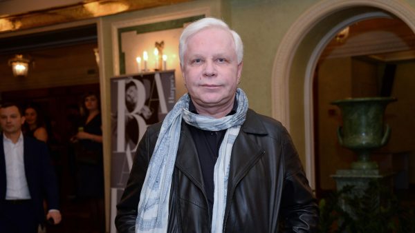 Брат Моисеева объяснил, почему отказался от наследства