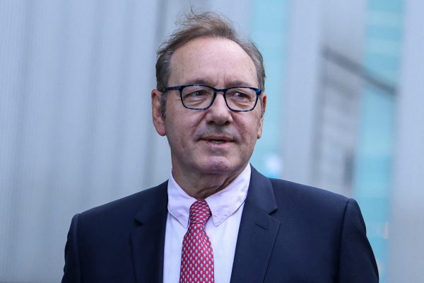 Кевина Спейси госпитализировали в Ташкенте с подозрением на инфаркт