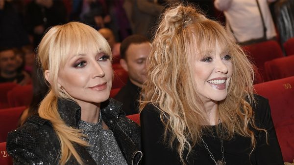 На Пугачеву и Орбакайте подали в суд из-за пирса на их даче