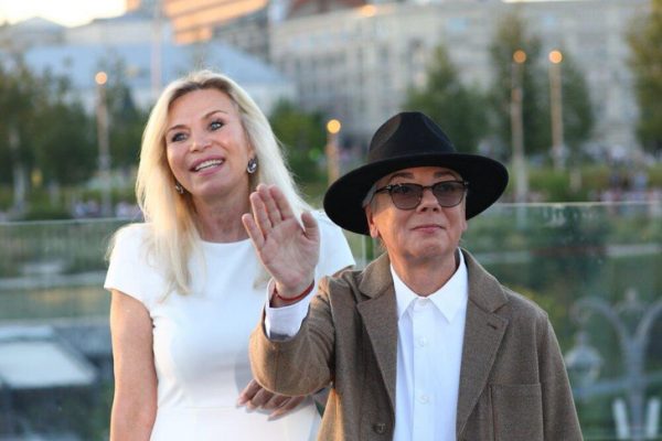 Первый день рождения без Юдашкина: жена души не чает во внуках, дочь возглавила модную империю