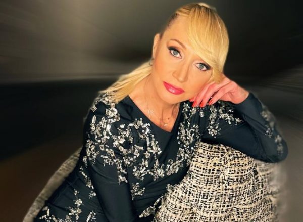 Певица Кристина Орбакайте отказалась от съёмок в новогодних шоу