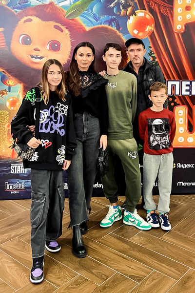 Инна и Юрий Жирков с детьми