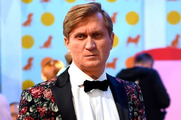 Андрей Рожков рассказал про драку с коллегой из «Уральских пельменей»