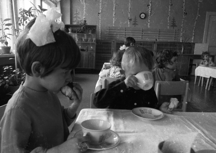 Какими на самом деле были детские сады в СССР: бутерброды с черной икрой, никаких поборов и статья за рукоприкладство