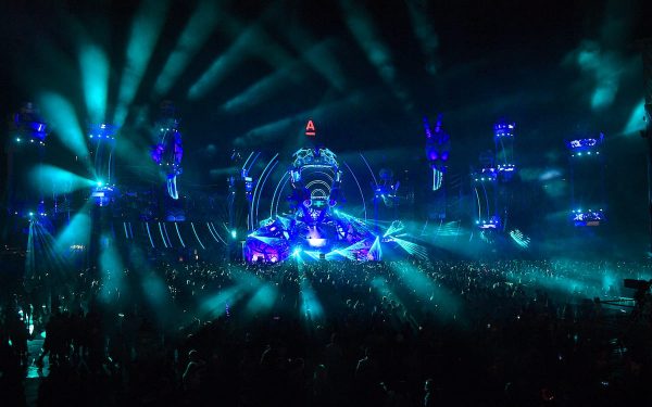 Организаторы концертов потеряли треть доходов после пандемии