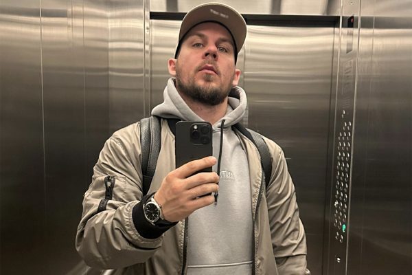 В Ханты-Мансийске отменили концерт стендапера Сидорова