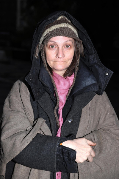 Бывшая жена Ефремова, которую с Гоа выгнали духи, скатывается на дно в квартире в центре Москвы