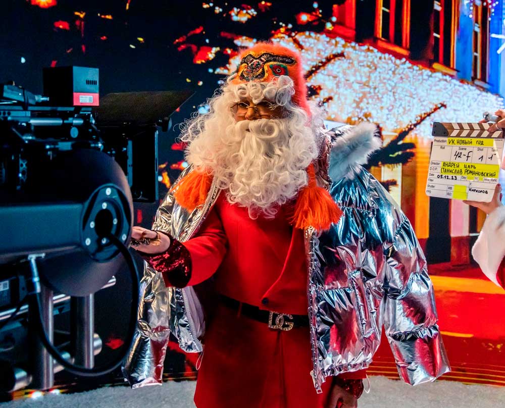 Дед-Мороз-Киркоров,-Instasamka-и-другие-звезды-на-съемках-новогоднего-шоу Дед Мороз Киркоров, Instasamka и другие звезды на съемках новогоднего шоу