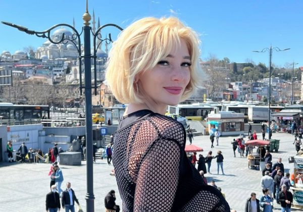 Ивлеева отказалась от фамилии Узенюк