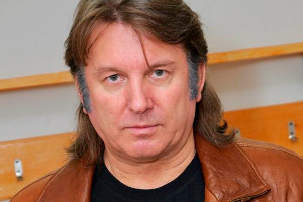 Певец Юрий Лоза раскритиковал Собчак за поддержку Пугачевой