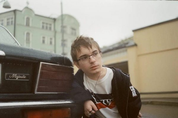 У семьи победителя детского «Голоса» Дани Плужникова арестовали счета за несуществующую квартиру