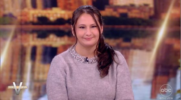 Джипси Бланшар, отсидевшая за убийство матери, еще в тюрьме вышла замуж и теперь мечтает о детях