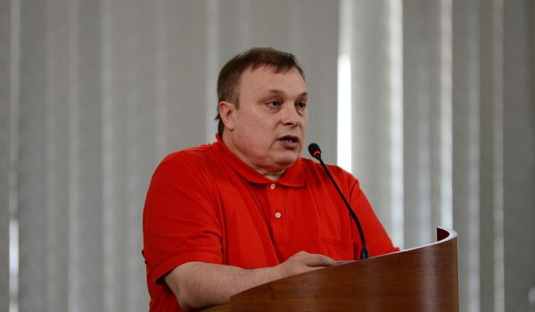 Разин признался, что ушел от первой жены во время ее беременности