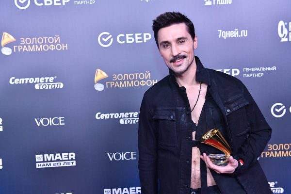 42-летний Дима Билан ответил на слухи о пластических операциях