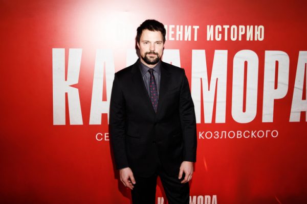 Козловский игнорирует светскую жизнь в Москве, но объявился в Берлине