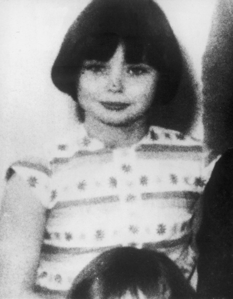 Дочь проститутки и убийца детей: история 10-летней Мэри Белл, которая получила пожизненный срок