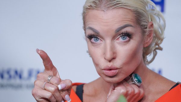 «Его празднуют мои мужчины»: Волочкова рассказала о своей традиции на 8 Марта