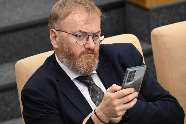 Милонов призвал проверить выделивших деньги на концерт Орбакайте чиновников