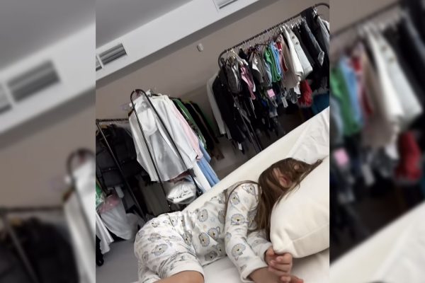 Оксана Самойлова показала огромную гардеробную