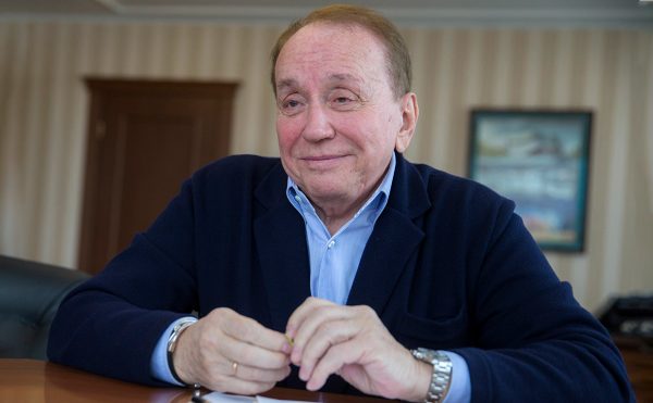 Хрусталев предположил, чем занимается Масляков после ухода из КВН