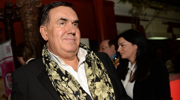 Актер Стас Садальский заявил, что карьере Ольги Бузовой пришел конец