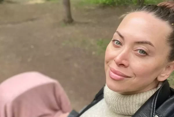 «Она упала на пол»: Наталья Фриске рассказала о проблемах с маленькой дочерью