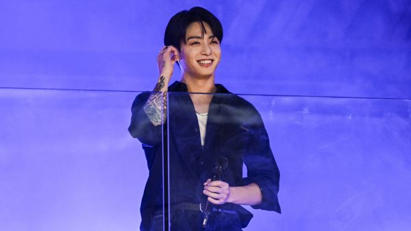 Чонгук из BTS выпустил сингл Never Let Go