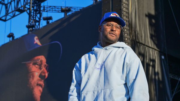 Schoolboy Q подарил билеты фанату, который четыре месяца подряд писал о нем в соцсети