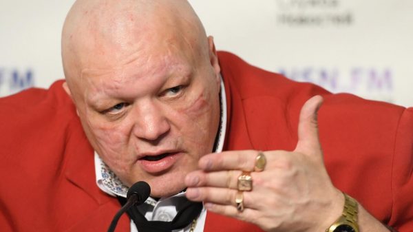 Шоумен Стас Барецкий заявил, что Пугачева наняла охрану из-за Галкина