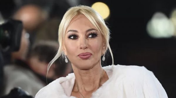 Лера Кудрявцева снялась с кардинально новым имиджем