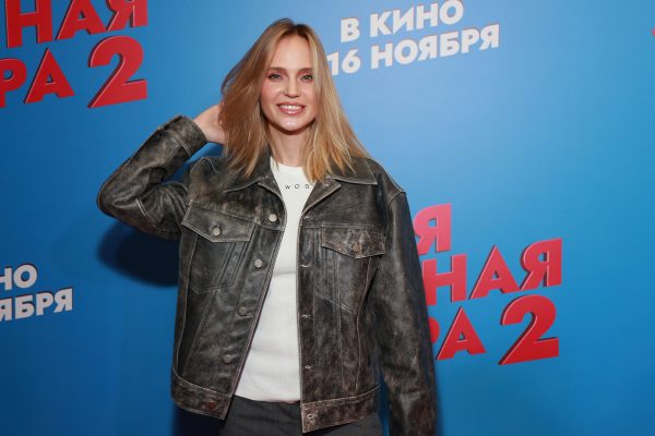 Охрана не пустила: некоторые поклонники не смогли попасть на концерт Глюкозы в клубе
