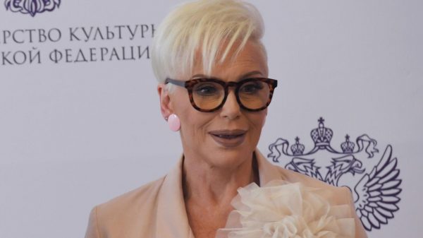 Понаровская не стала отменять выступление после смерти сына