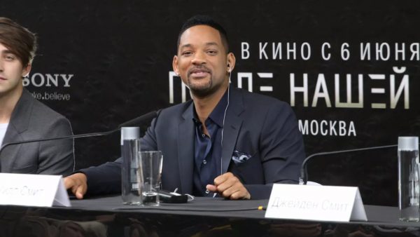 Актер Уилл Смит закрыл комментарии в блоге после «атаки» русских хейтеров
