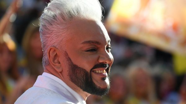 Киркоров заказал портрет из собственной одежды за два миллиона рублей