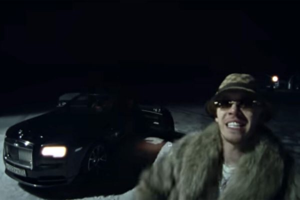 Mash: фанаты не смогли попасть на концерт Big Baby Tape в Петербурге